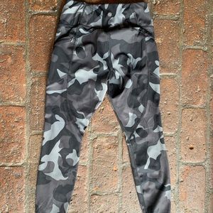 Athleta running leggings